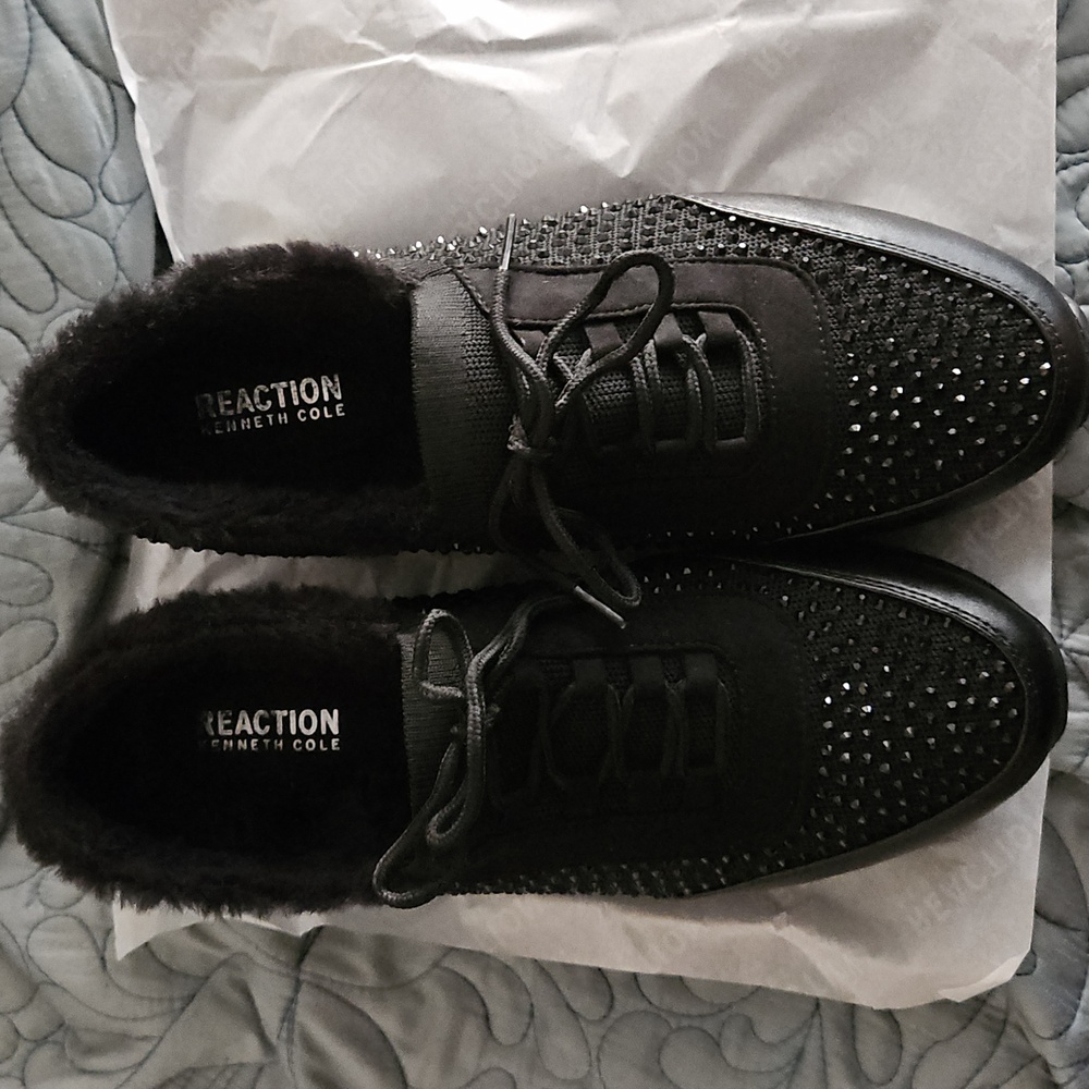 Black Tennis Shoes With Embellishments